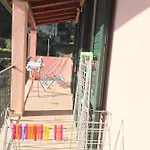 Alba Rosa Niususu *