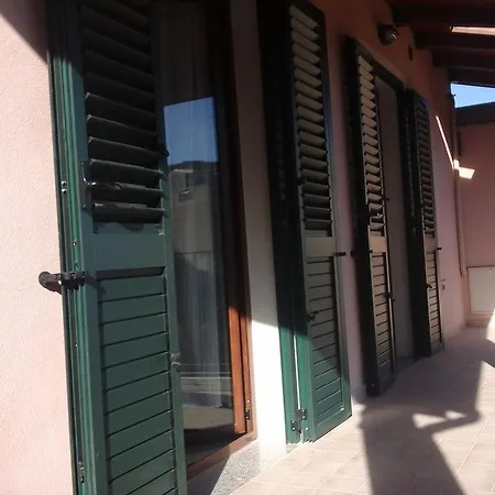 Alba Rosa Niususu Apartment